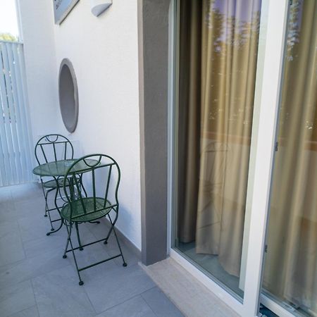 Suite 14 Scalea Bagian luar foto