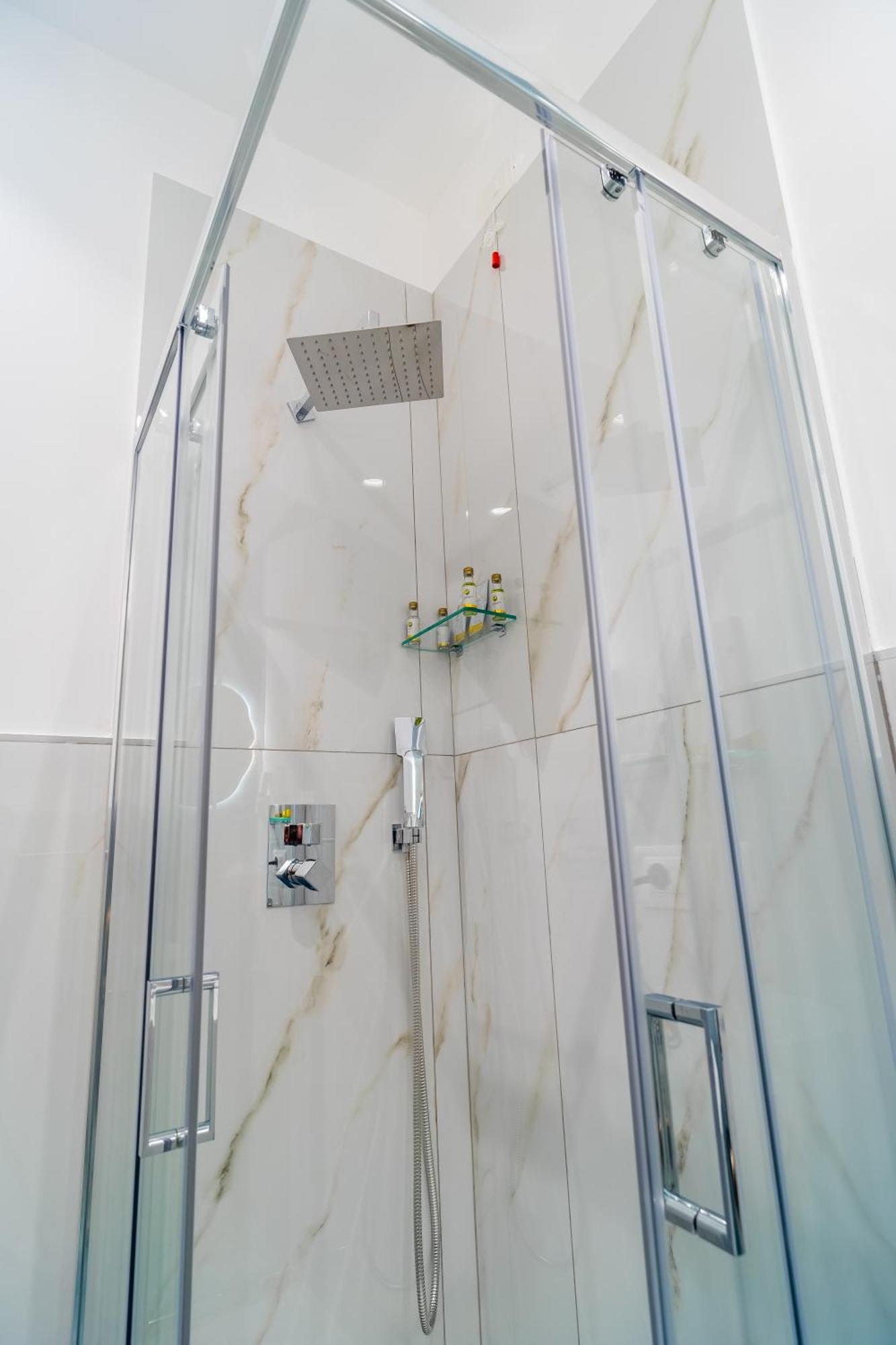Suite 14 Scalea Bagian luar foto