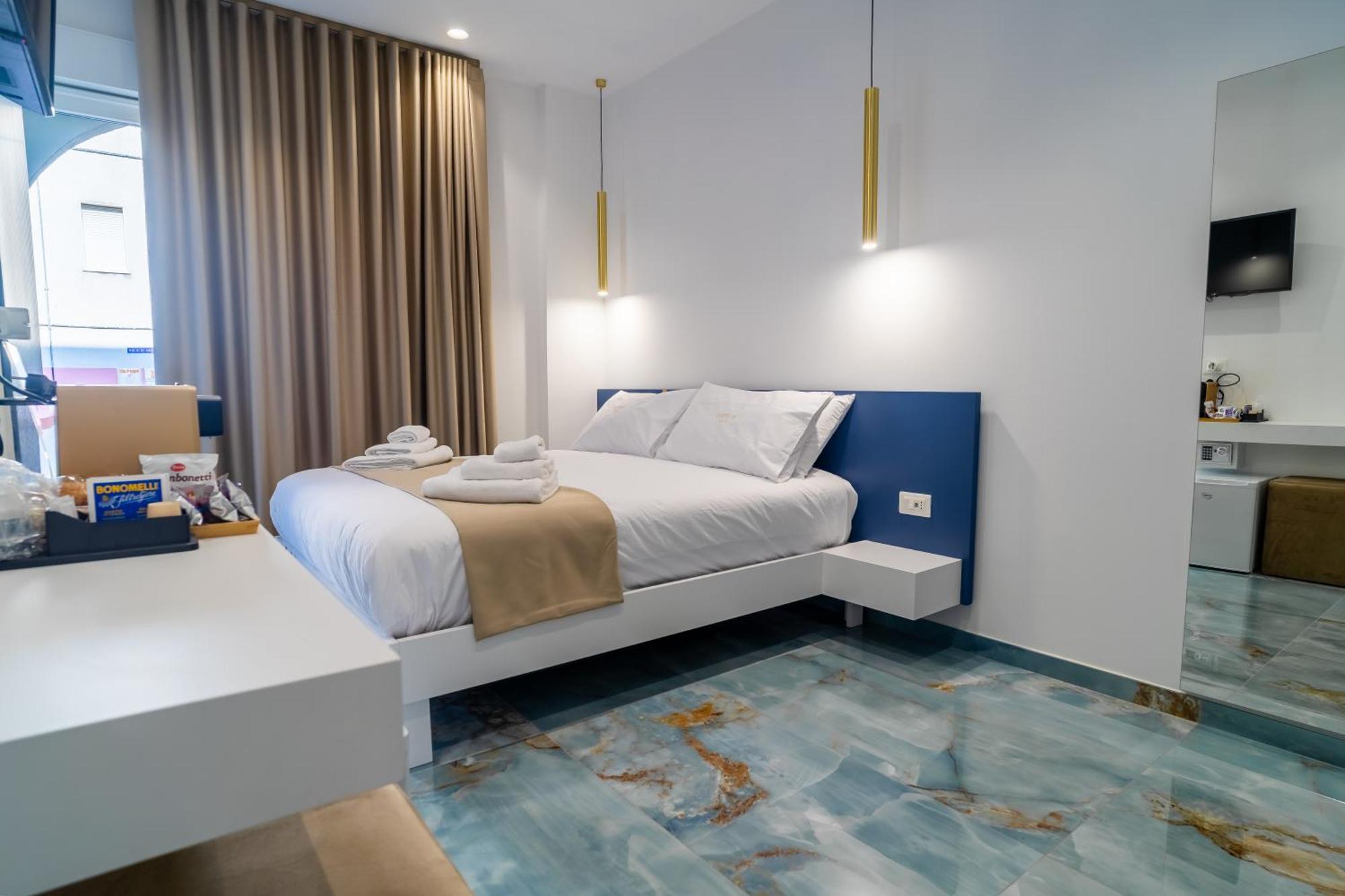 Suite 14 Scalea Bagian luar foto