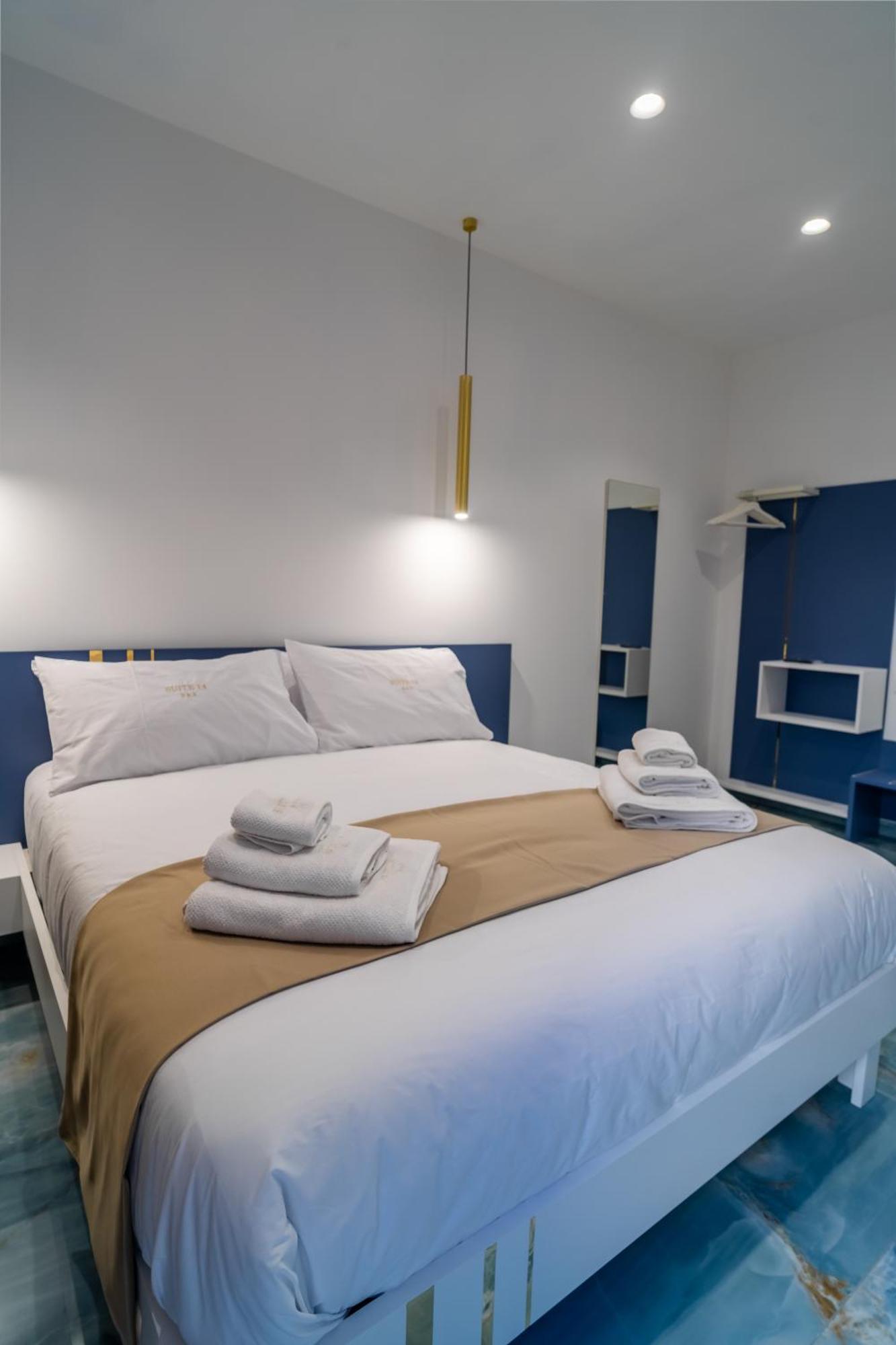 Suite 14 Scalea Bagian luar foto