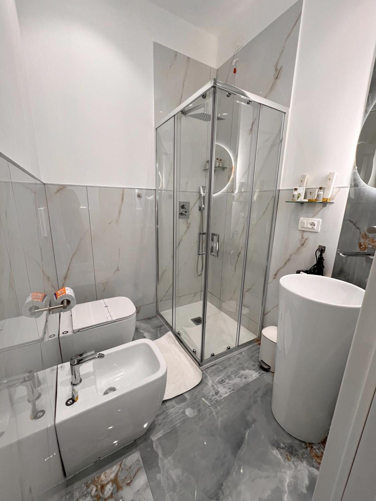 Suite 14 Scalea Bagian luar foto